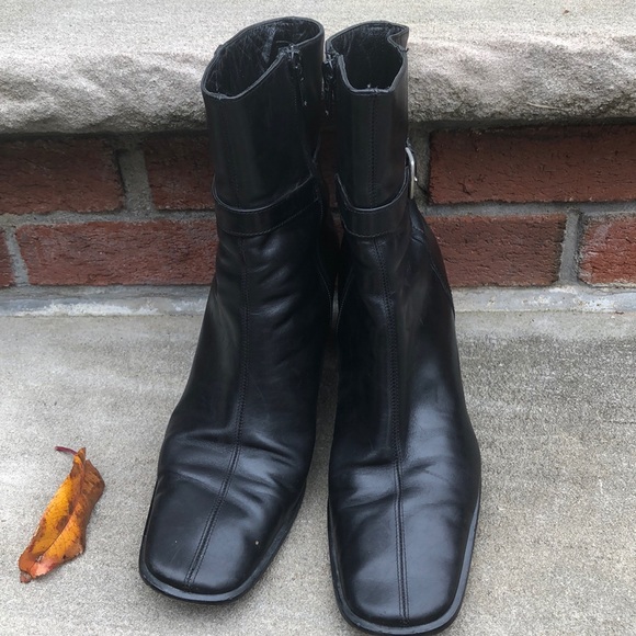 vintage coach boots